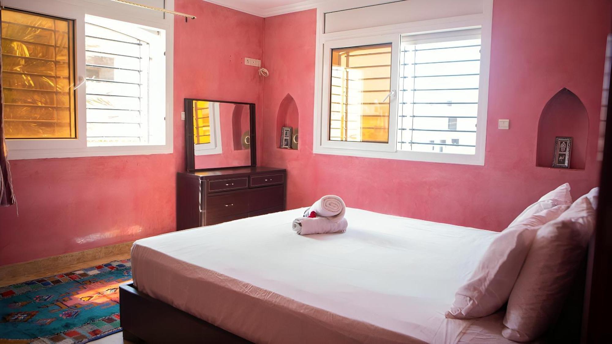 Mubaradise Surf Hostel อิมซูอาน ภายนอก รูปภาพ